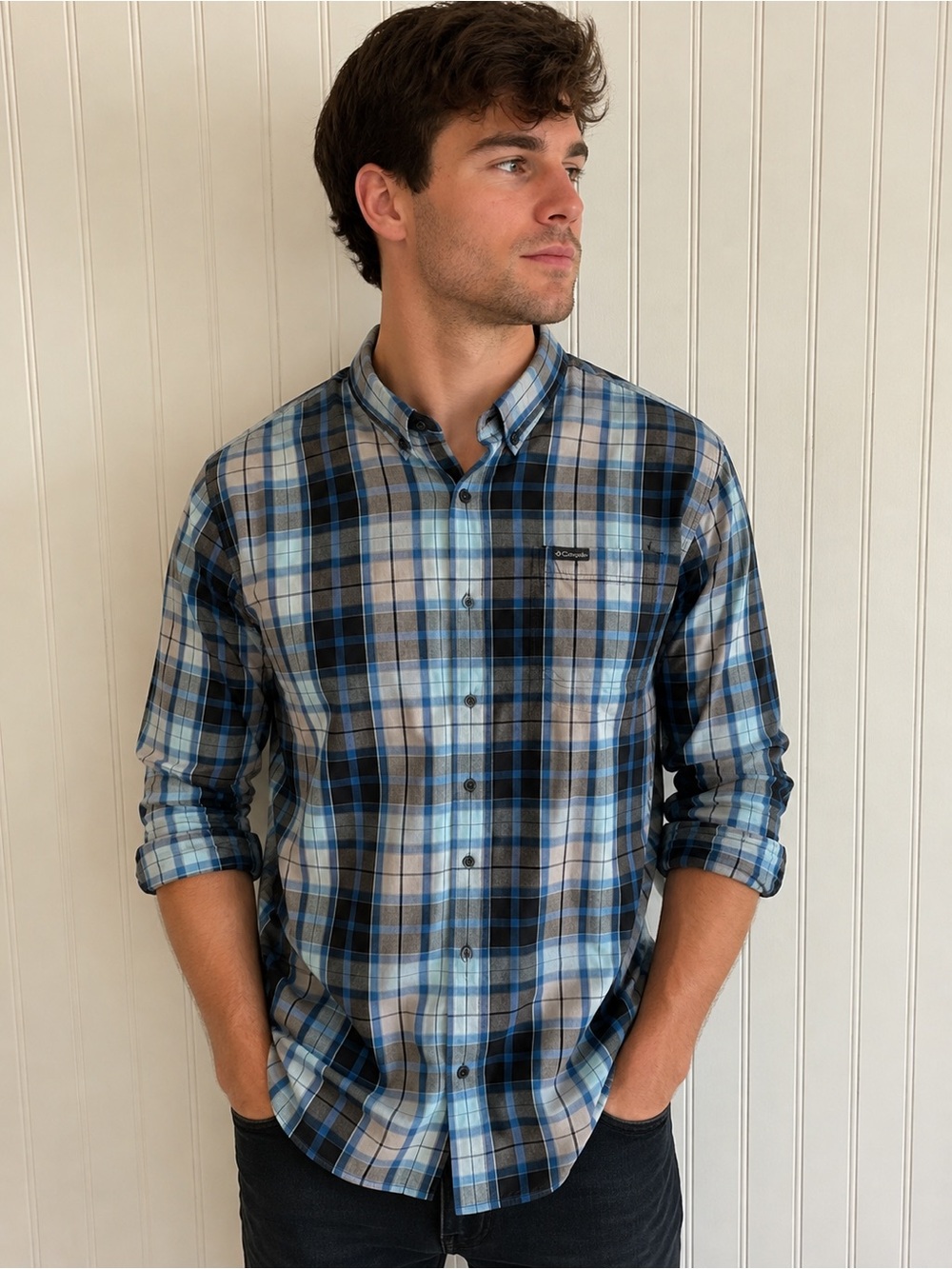 Columbia Men’s Medium Blue Gray Plaid Stretch Button Down Shirt Long Sleeve